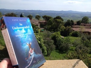 An Unchoreographed Life in Tuscany with Helen Williams
